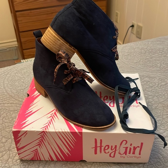 Hey girl, by Corkys navy shoes size 9 - Picture 1 of 4